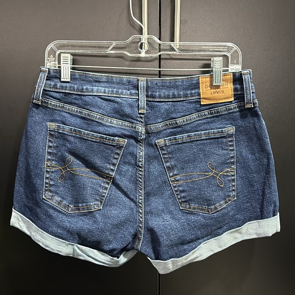 Levi’s Denizen High Rise,cuffed, five pocket,belt loop, stretch 2.5” rise,jeans - Picture 6 of 12